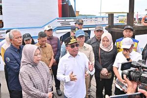 Gubernur Tinjau Infrastruktur Pelabuhan Tanjung Puting 