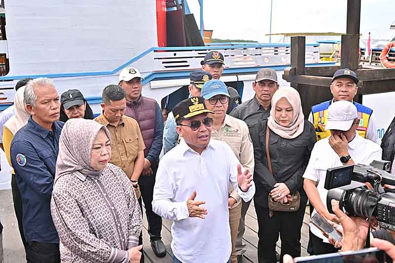 Gubernur Tinjau Infrastruktur Pelabuhan Tanjung Puting 
