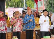Hadiri Peresmian Balai Induk Kaharingan Garing Nganderang dan Gedung Kayu Erang Tingang