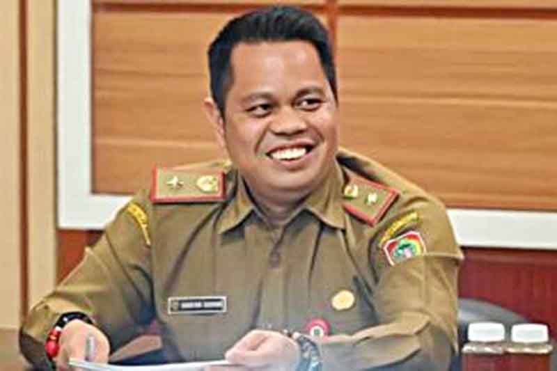 Kadishut Provinsi Kalteng, Agustan Saining.