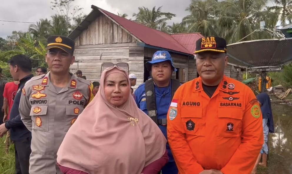Kurangi Aktivitas di Sungai saat Musim Kawin Buaya