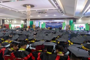 UPR Cetak 824 Lulusan Baru