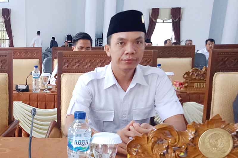 Wakil Ketua II DPRD Seruyan Muhtadin