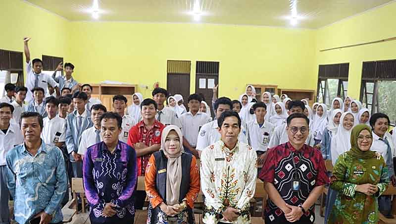 Disnakertrans Gelar Penyuluhan Bimbingan Jabatan di SMK