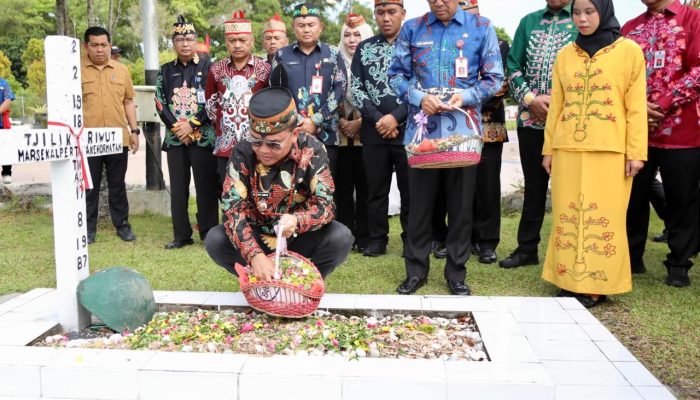 Hari Jadi ke-68 Kalteng, Tabur Bunga di TMP