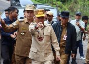 Gubernur Geram Lihat Truk Bermuatan Melebihi Tonase