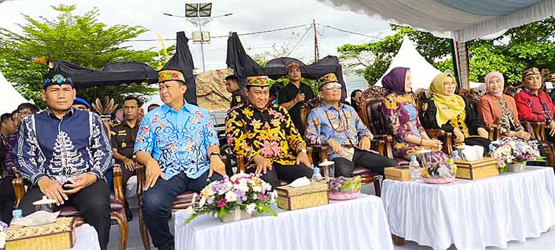 Peluncuran Kapal Wisata Susur Sungai Angkat Potensi Sungai Kahayan