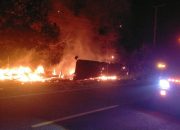 Rumah-Warung di Mintin Ludes Terbakar
