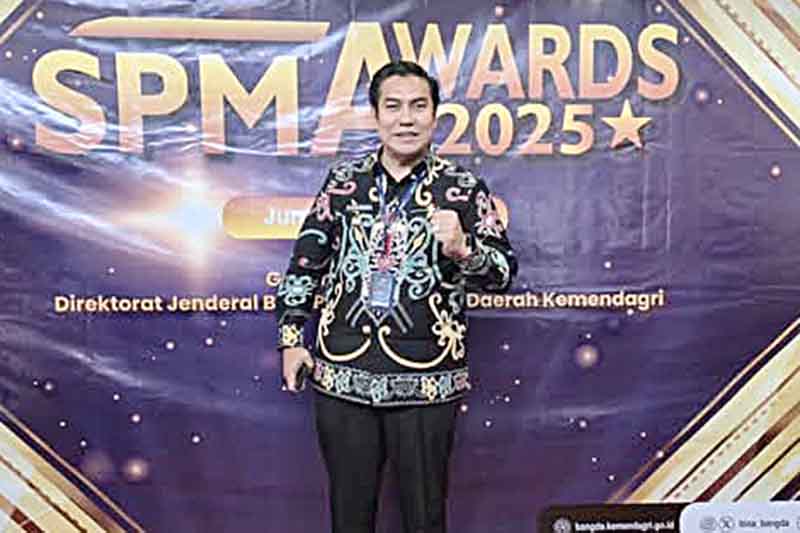 Wabup Hadiri Penganugerahan SPM Awards 2025