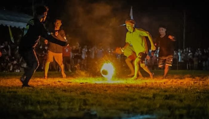 Sepak Sawut, Ritual Mengusir Roh Jahat