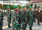 TNI Mulai Menjaga Kantor Kejaksaan di Kalteng