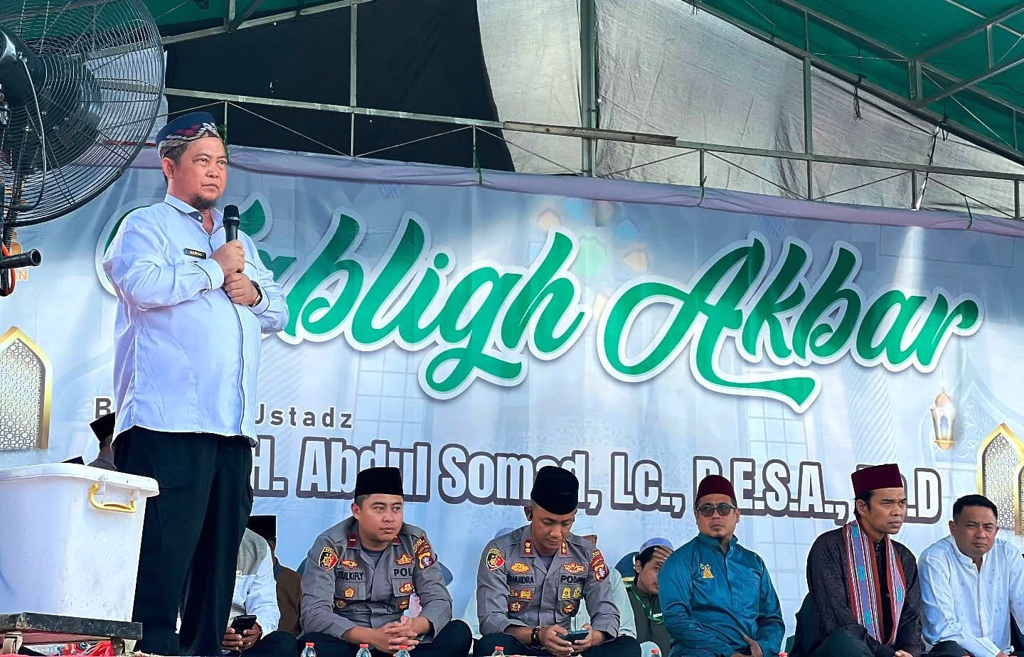 Ribuan Masyarakat