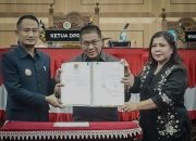 Pemko dan Dewan Kota Menetapkan Tiga Perda