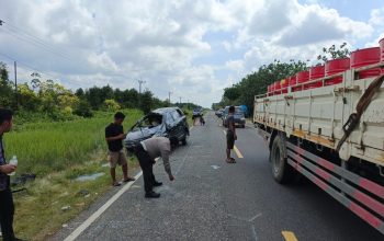 Tabrak Pikap, Avanza Dihantam Sigra, Satu Tewas