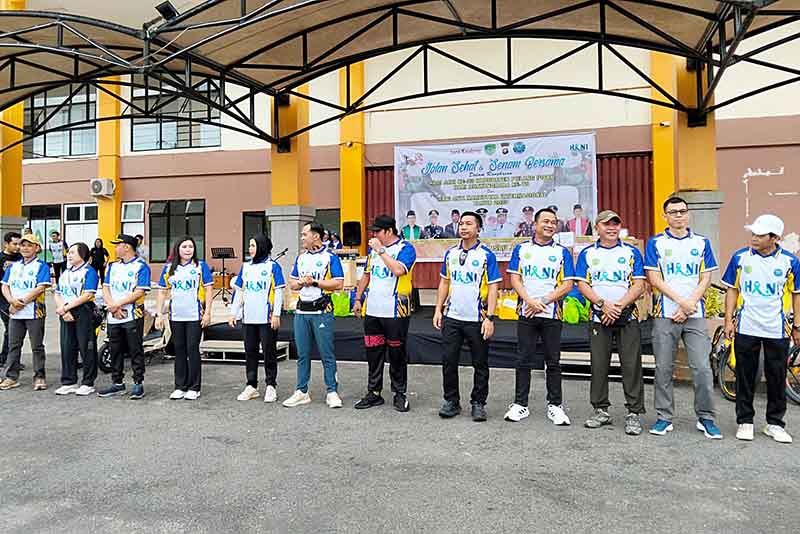 Ketua DPRD Ikuti Jalan Sehat Harjad Pulpis ke-23