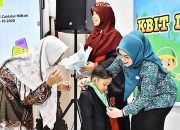 Ketua TP-PKK Hadiri Kelulusan Peserta Didik Al-Firdaus