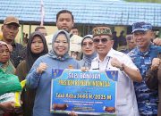 Kunker Gubernur dari Penyaluran Hewan Kurban hingga Pasar Murah