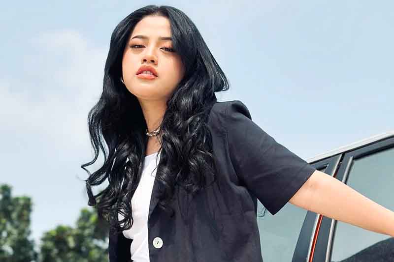 Shabrina Leanor