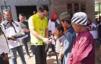 Bupati Pulpis dan Wabup Hadiri Khitanan Masal di Dua Desa
