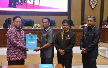 DPRD Katingan Teken Persetujuan Penetapan Empat Raperda