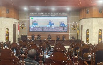 Seluruh Fraksi di DPRD Kapuas Utarakan Pandangan Soal APBD Perubahan