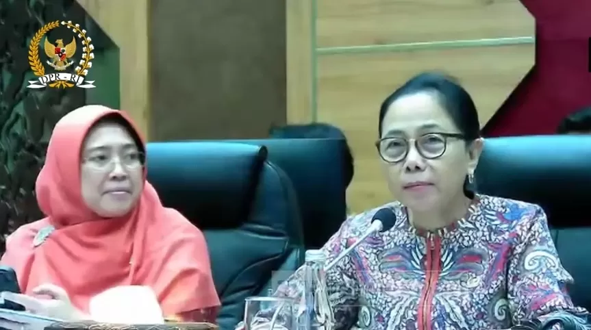 Anggota DPR dari PDIP Tak Kuasa Tahan Tangis Dengar Pernyataan Fadli Zon soal Pemerkosaan Massal 1998