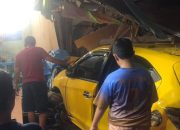 Tabrak Sepeda Motor dan Seruduk Warung Soto
