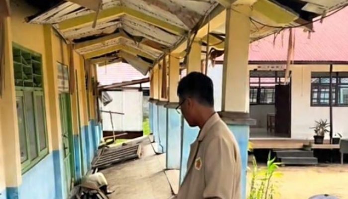 Gedung SD-SMPN 1 Kapuas Murung Viral di Medsos