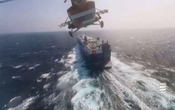 Laut Merah Memanas! Houthi Serang Kapal Kargo yang Diduga Mendukung Logistik Israel Pakai Drone dan RPG
