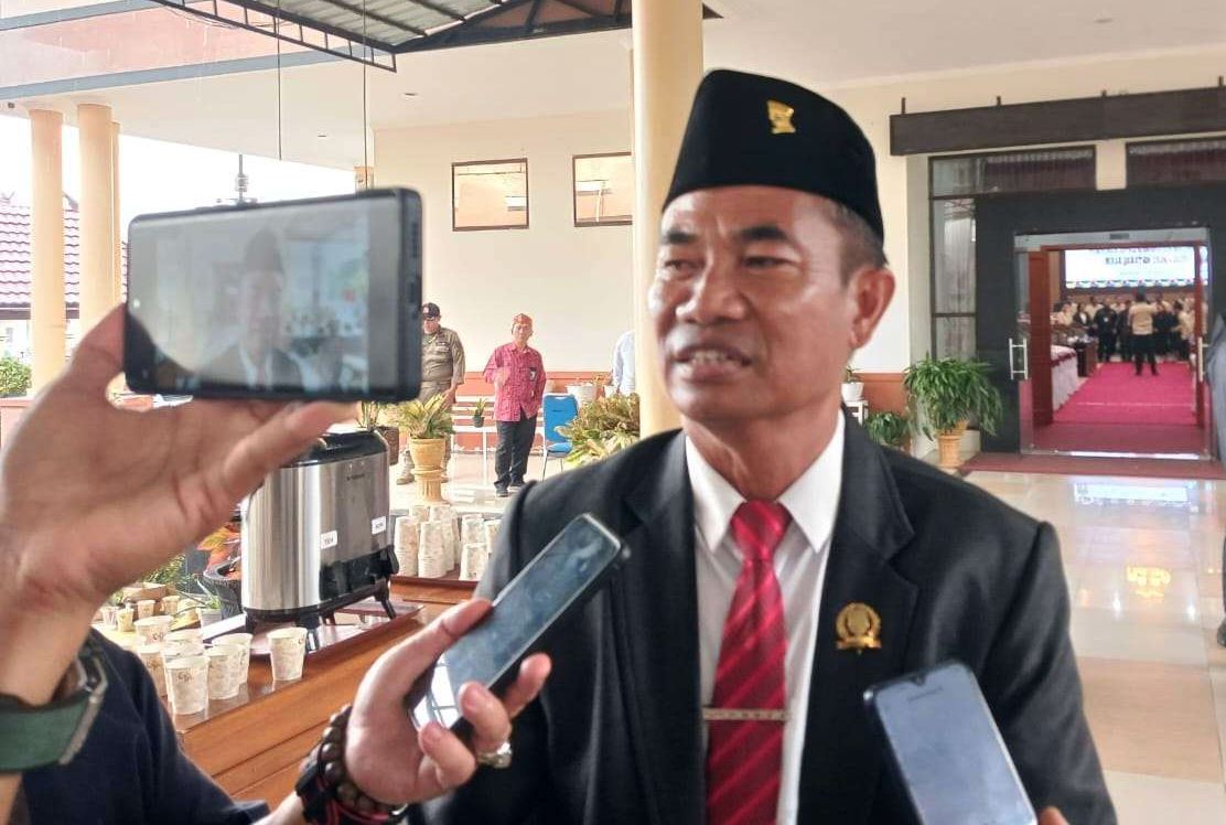 Pemasangan Bendera